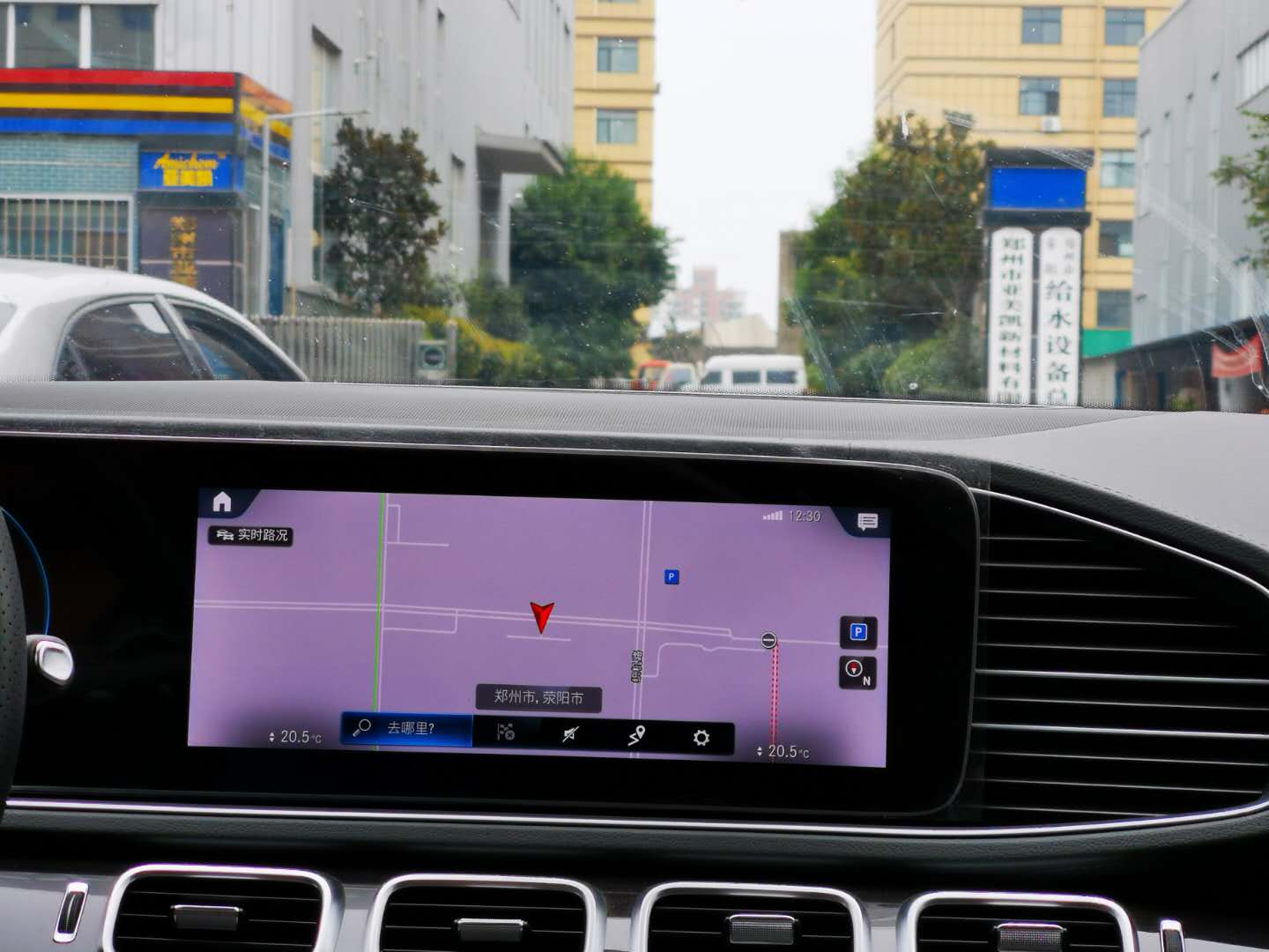 AGU8TY.COM在车载玻璃上的运用